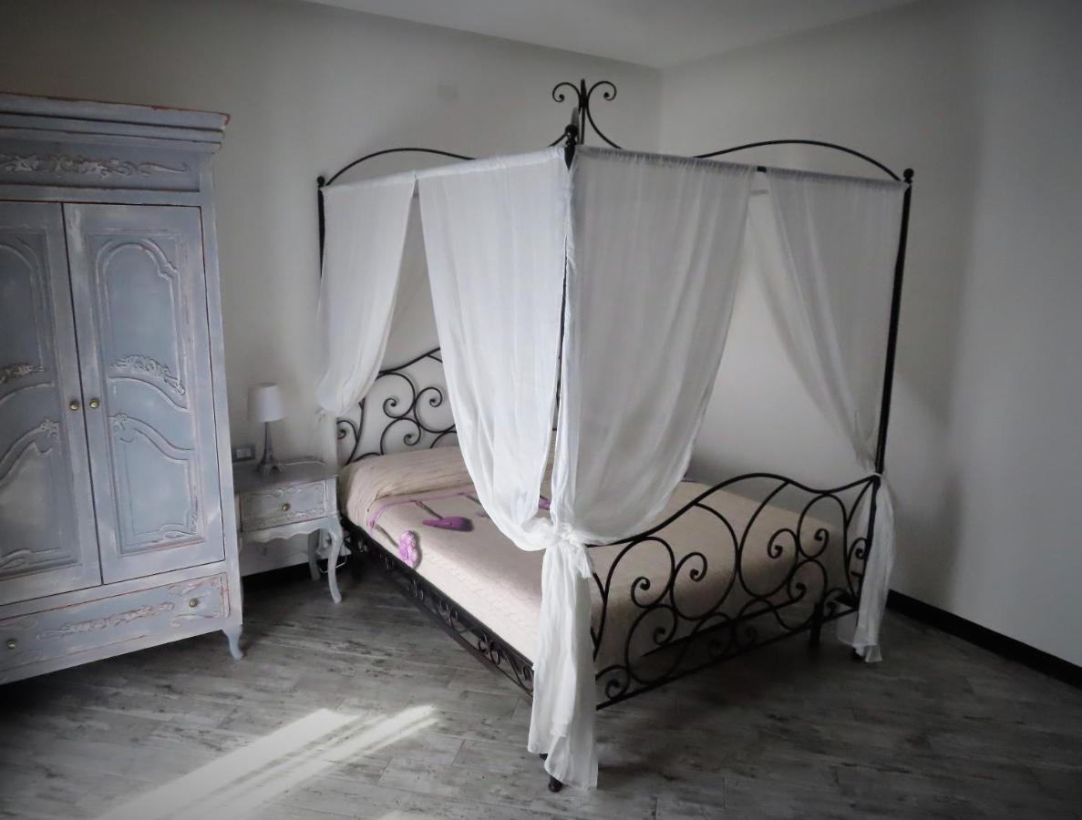 Amici Holiday B&B Di Bielak Aneta Izabela Vezzano Ligure Kültér fotó