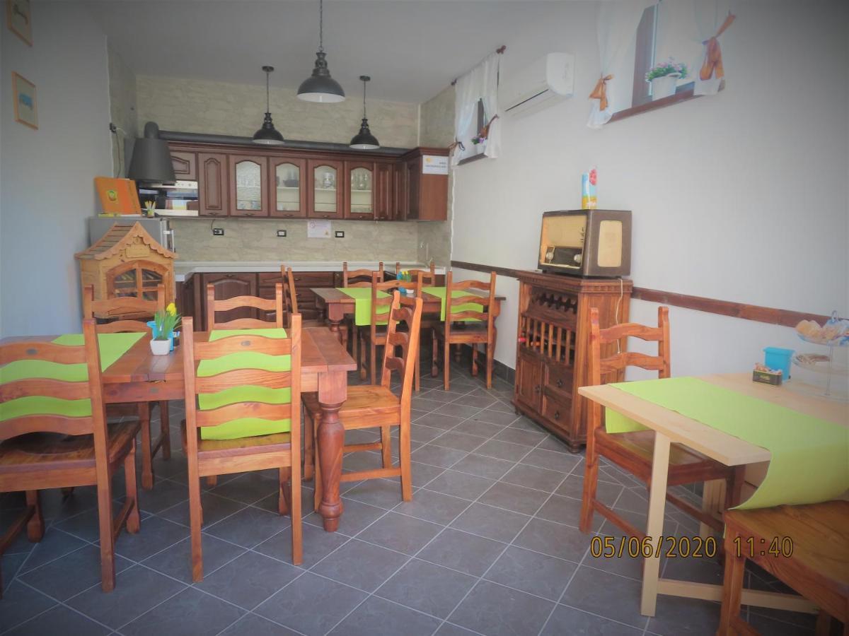 Amici Holiday B&B Di Bielak Aneta Izabela Vezzano Ligure Kültér fotó